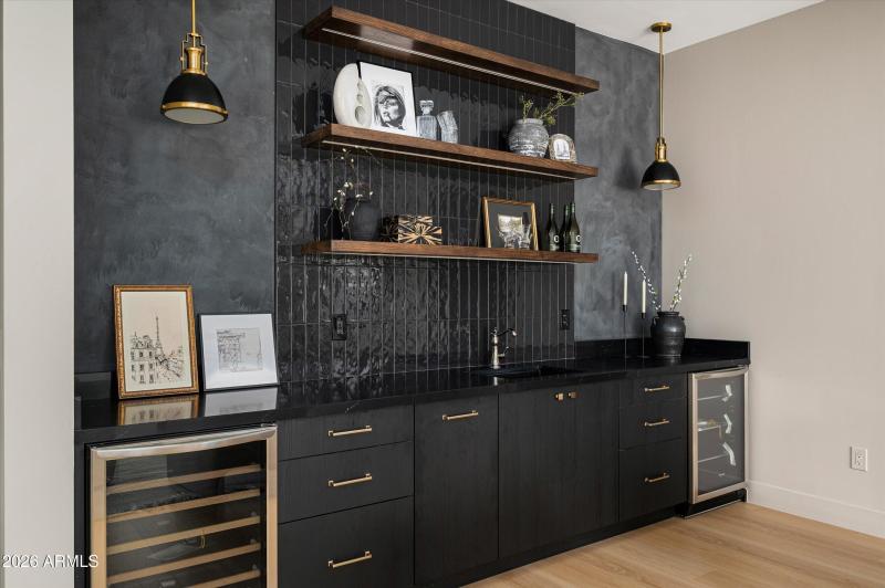 09-7121ELarkspurDr-9