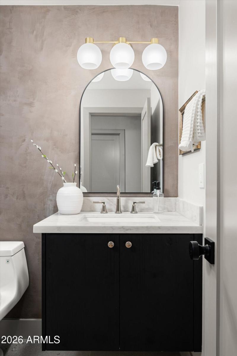 26-7121ELarkspurDr-26