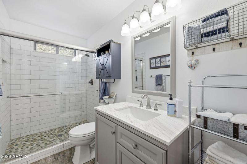 6846LuckyLn-ShowLow-AZ-17