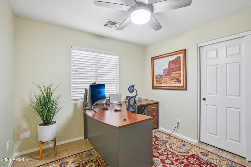 21-web-or-mls-E Aloe Pl-S2702-021