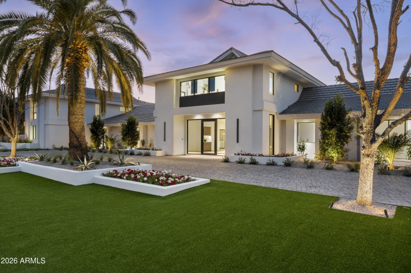 7780 E Vaquero Dr -103