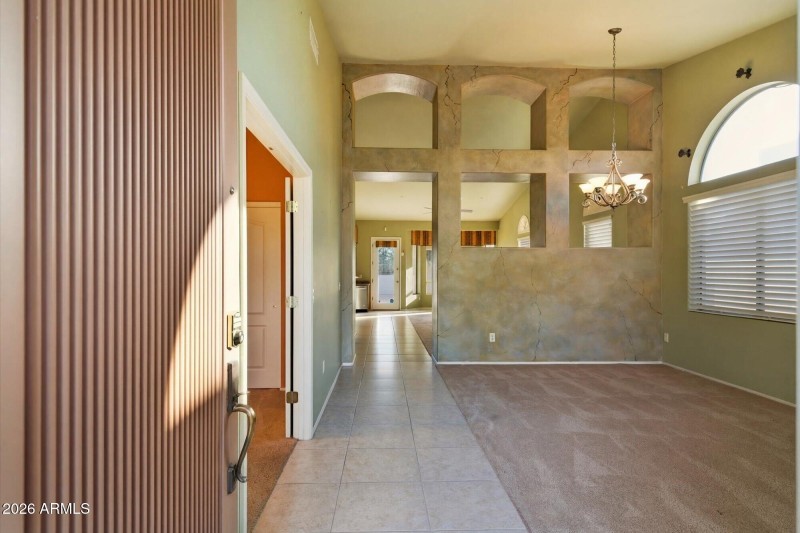 Entry Foyer w Accent Wall