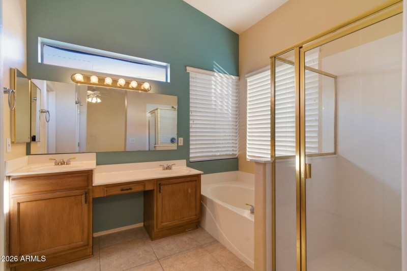 Dual Vanities & Separate Tub & Shower