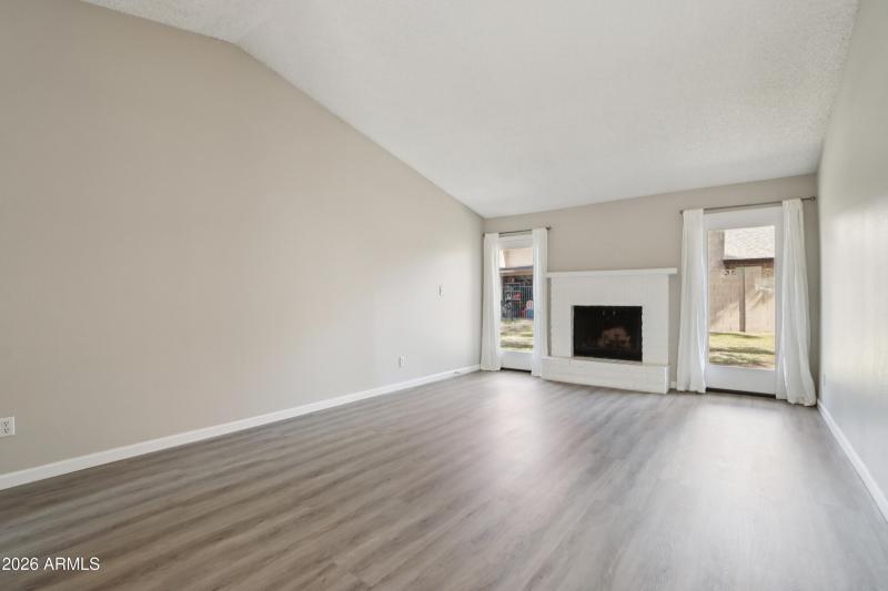 9-print-W Continental Dr-S2702-009