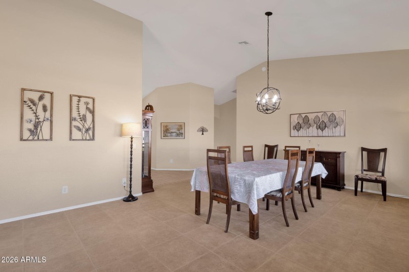 9-web-or-mls-10234-e-arrowvale-dr