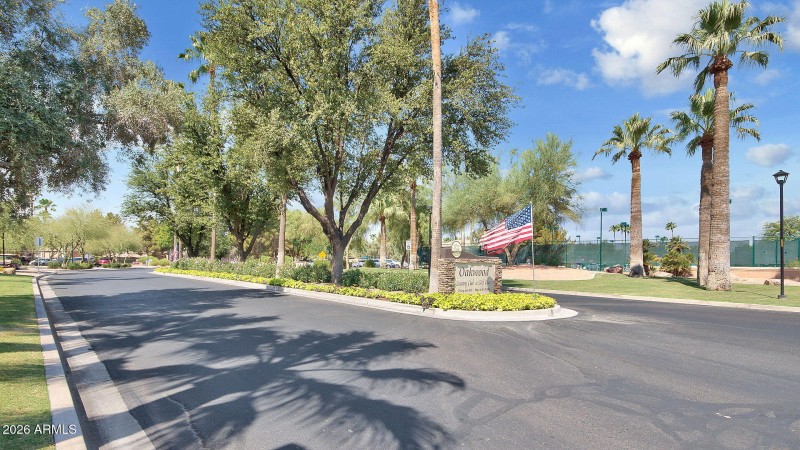 67-web-or-mls-10234-e-arrowvale-dr