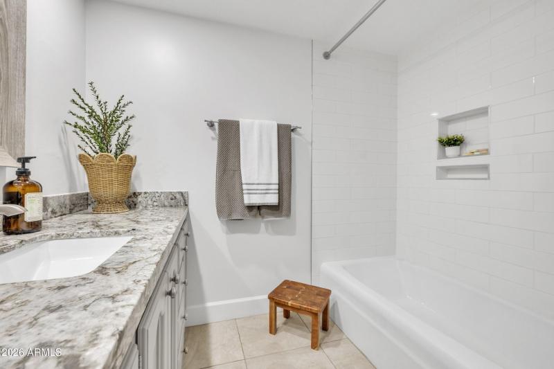 Hall Bath Classic Tub/Shower Combo