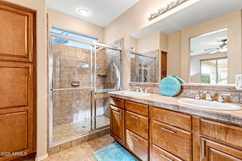 18 Master Bathroom