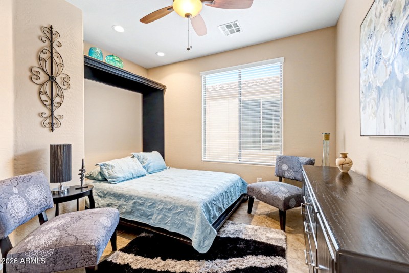 23 Den/Office/Bedroom