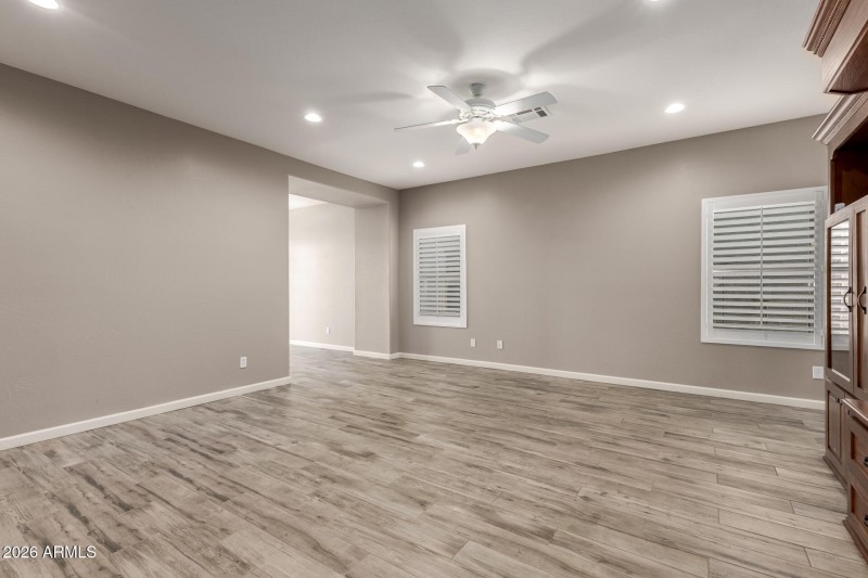 07 - Catherine 40136