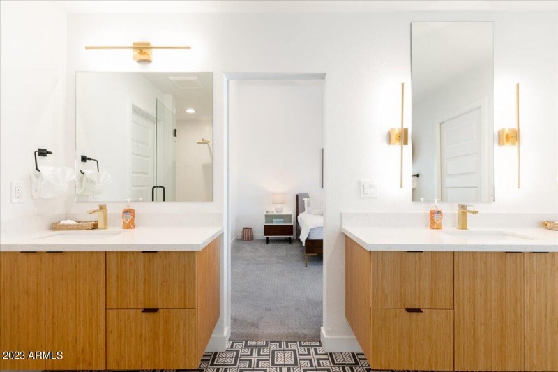 Primary Suite Bathroom