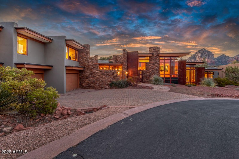 IMG_9784-Edit_AuroraHDR2019-edit