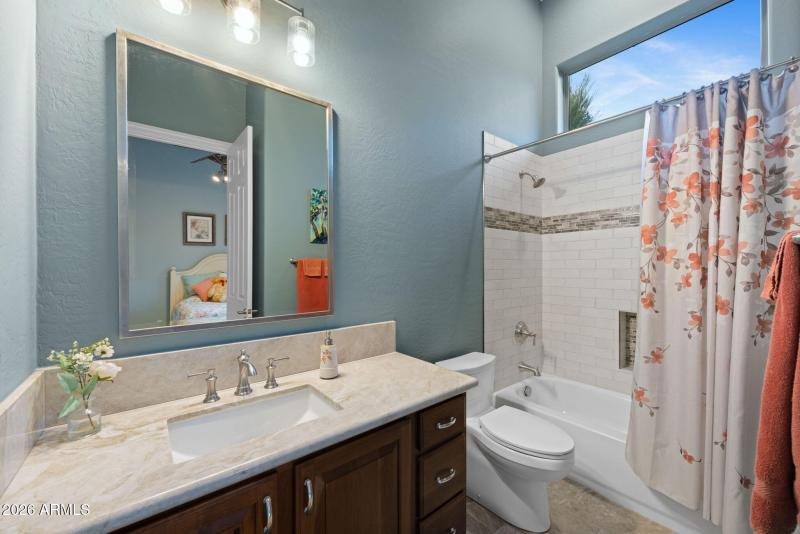 30-web-or-mls-40127-n-candlewyck-ln