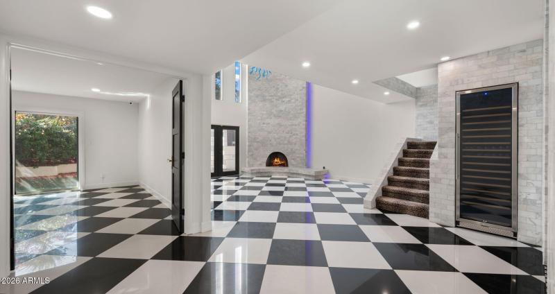 26-web-or-mls-Living Space5 (2)