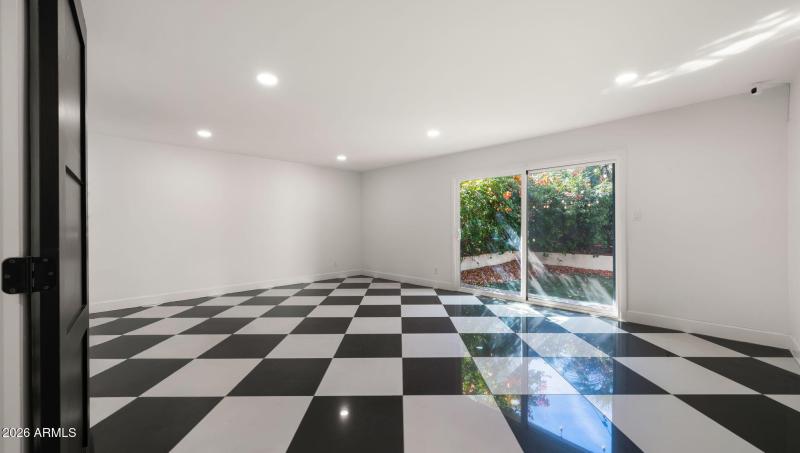 29-web-or-mls-Main Level Primary Bedroom