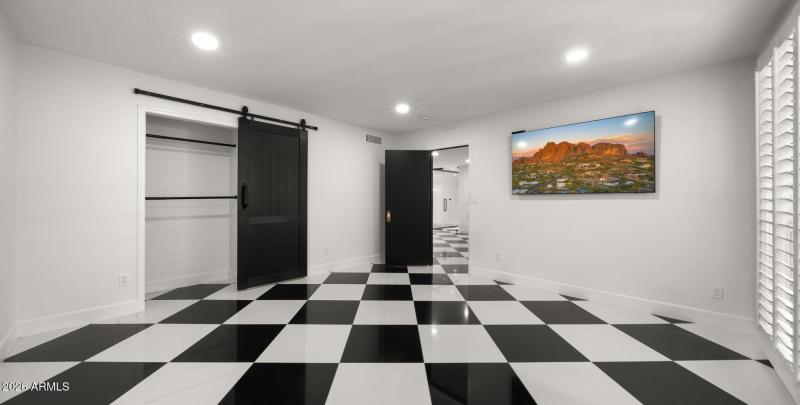 50-web-or-mls-Secondary Bedroom1