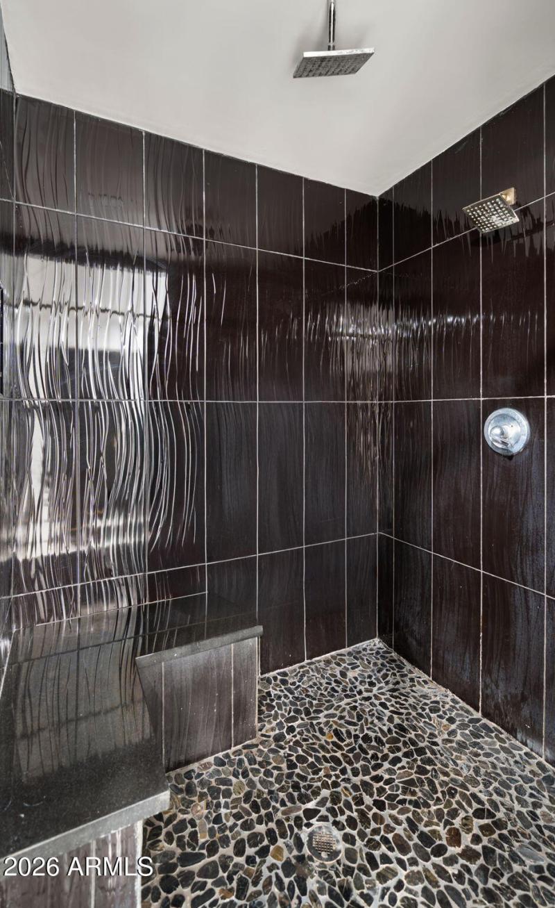 57-web-or-mls-Upstairs Primary Bedroom8