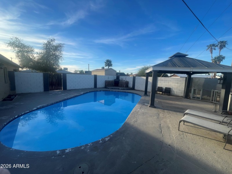 5526 W Indianola Ave 34