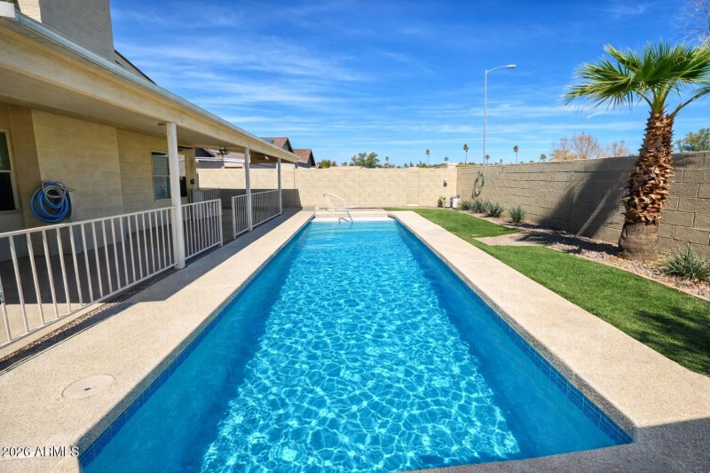 ADE5C6CA-A7A8-4CAB-A579-CA85EC3B7E6B