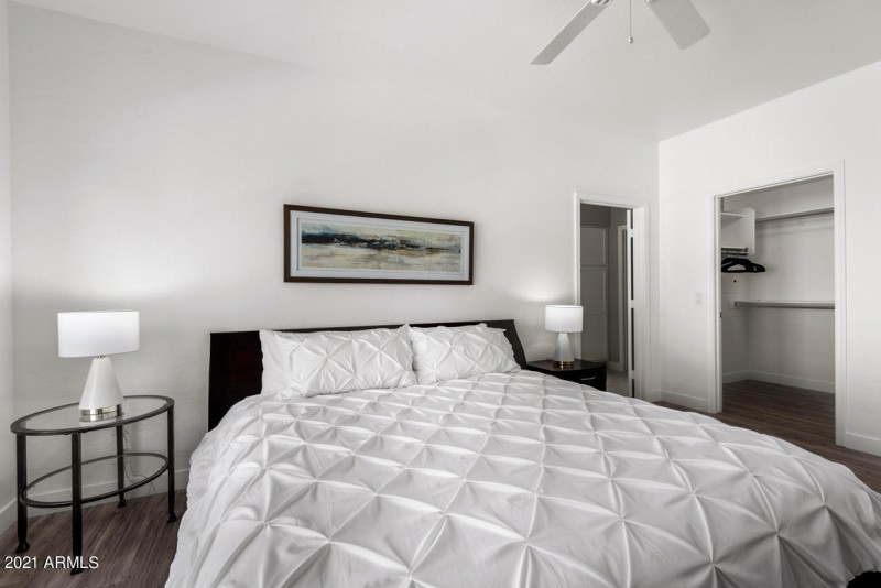 20121-North-76th-Street-2003-22