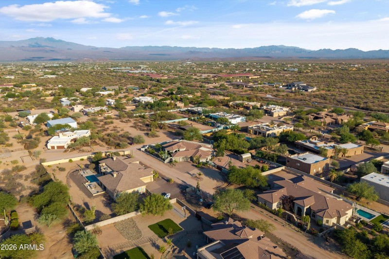 079-079-DJI_20250826173155_0032_D