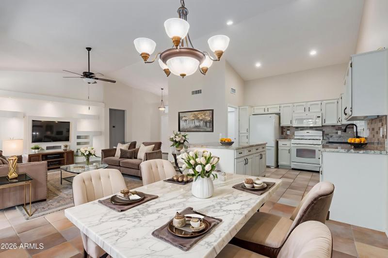 07-Verde - Kitchen - Virtual