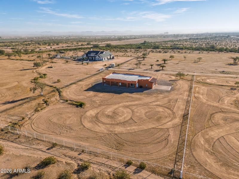 68-web-or-mls-210 N Pettoshas Dr-67