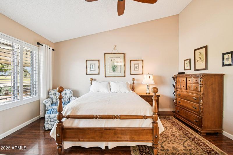 30-web-or-mls-Greenview Dr-S2702-030