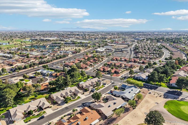 45-web-or-mls-Greenview Dr-S2702-045