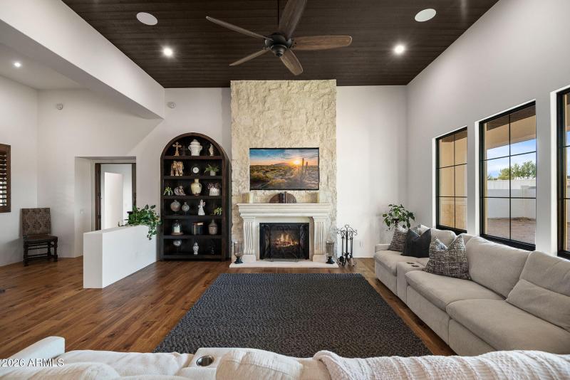 Living Room - 14 Foot Ceilings!'