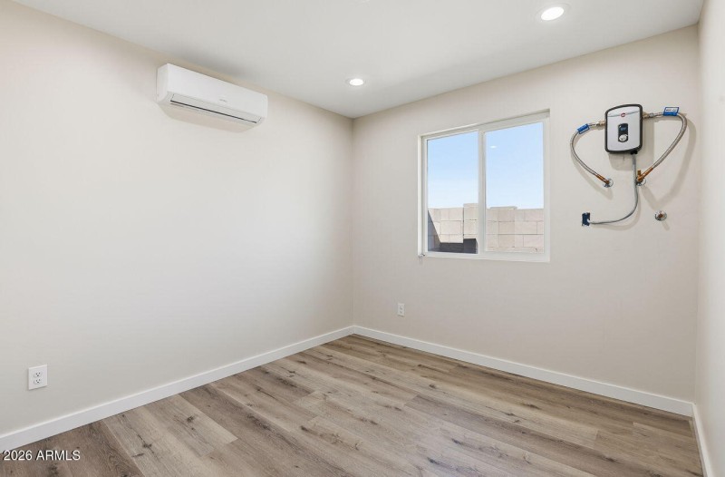 41-web-or-mls-9192 W Rafael Dr Arizona C