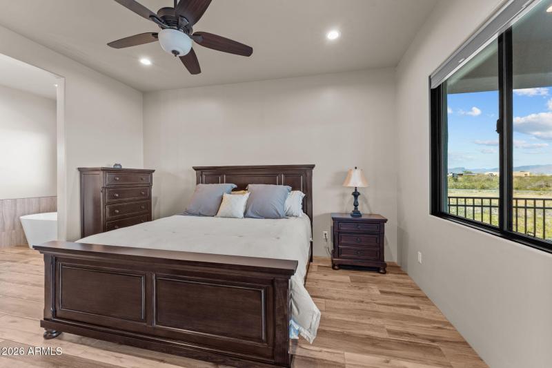 48-web-or-mls-DSC05743