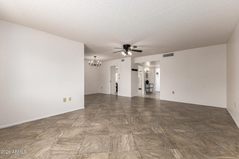 Twin Oaks - Living & Dining Room