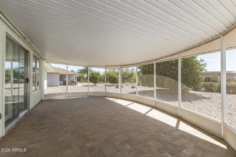 Twin Oaks - Large Screened Arizona Room