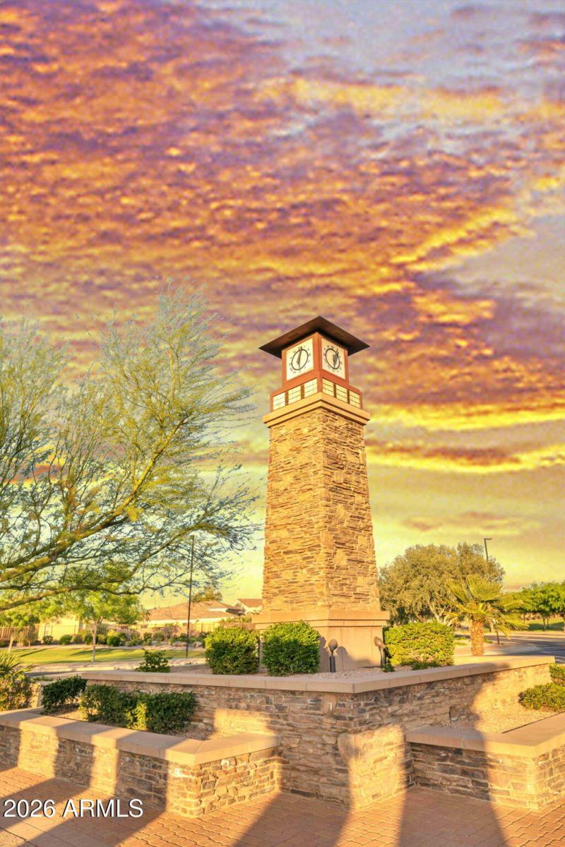 21 Community Clock