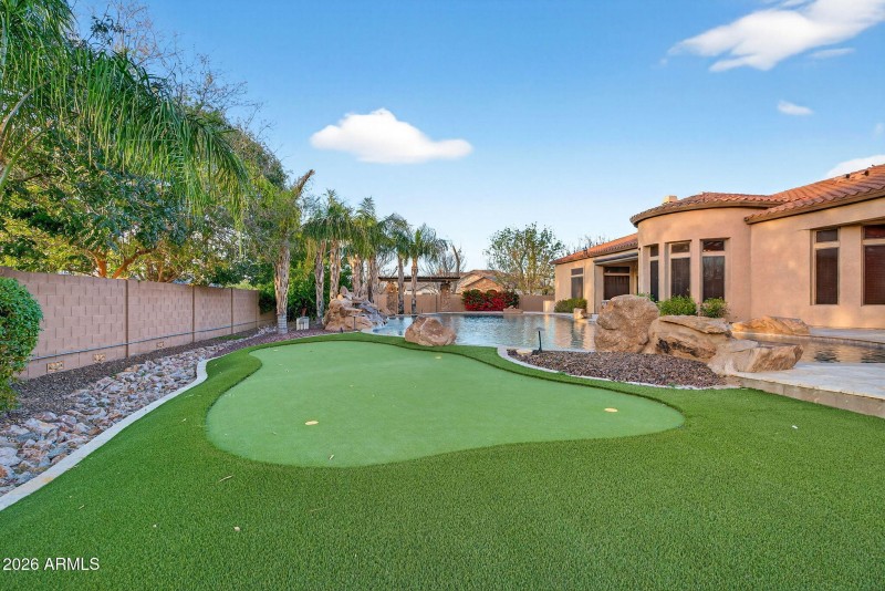 Putting green