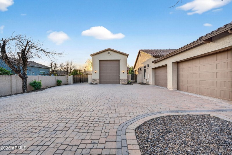 4 car & RV garage