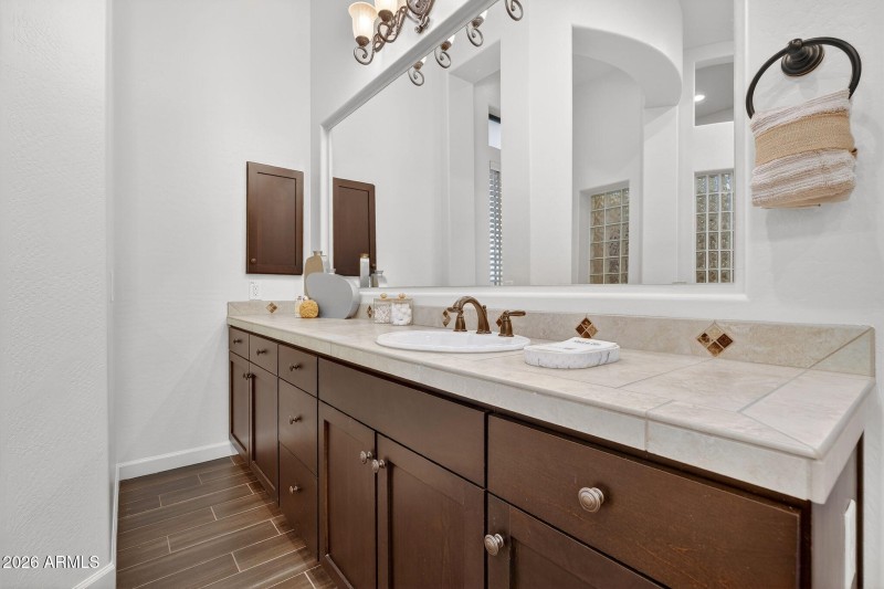 2nd vanity area