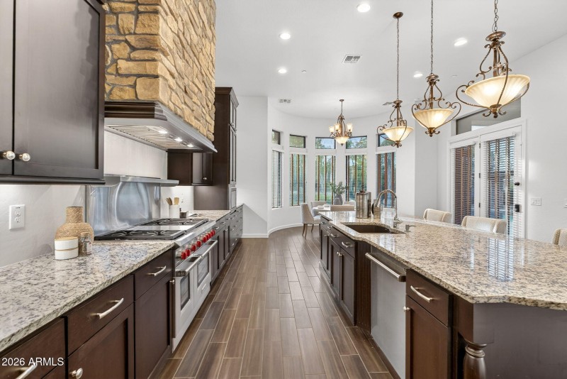 Tons of cabinetry