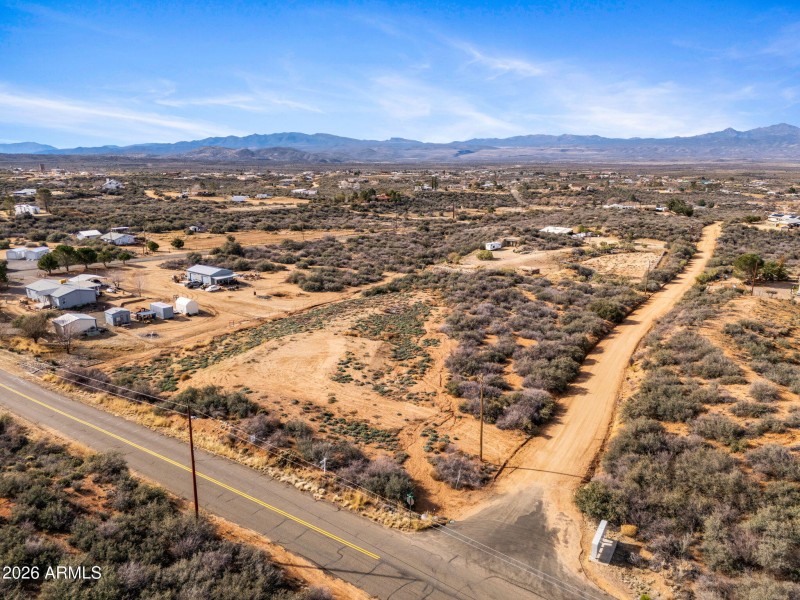 3-web-or-mls- 7565 W Derry Dr Wilhoit-7