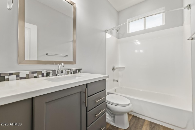 Guest bathroom upstairs