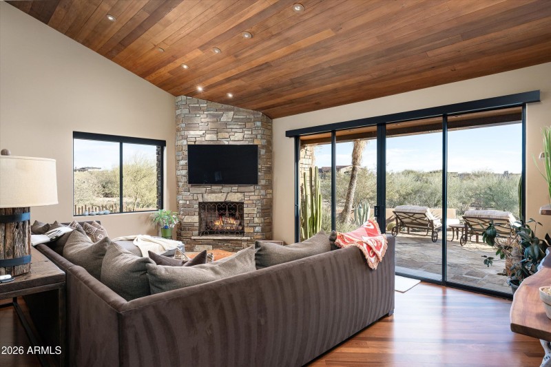 27-10649 Sundance Trail (27 of 83)