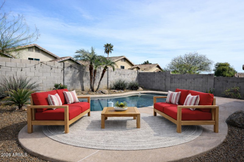 Virtual staging - red pool