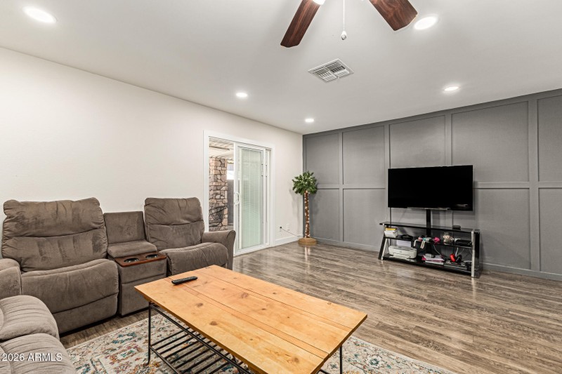 Side exit to covered patio 2