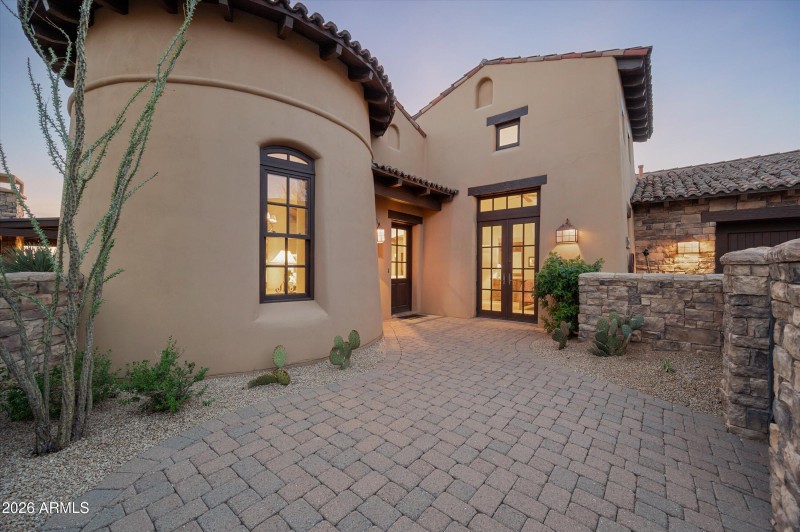 05-42144NSaguaroForestDr-5