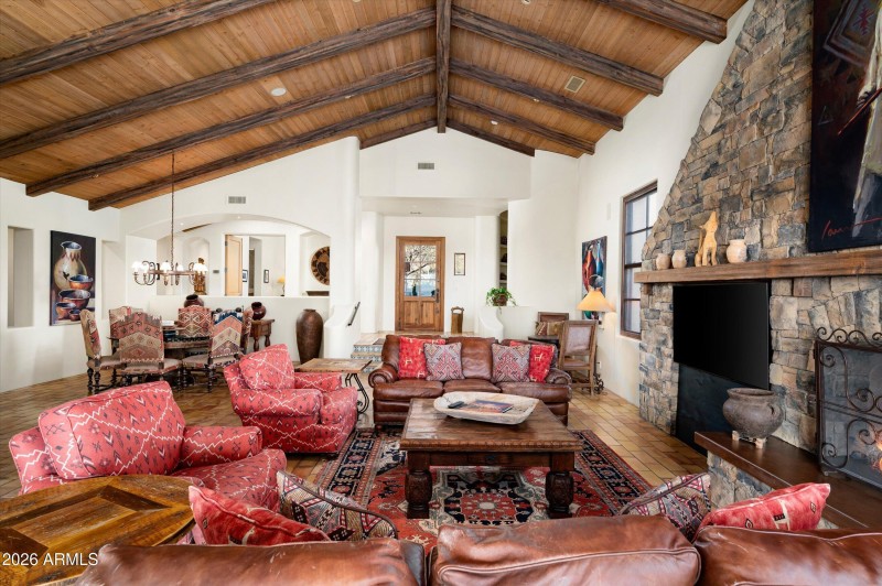 11-42144NSaguaroForestDr-11