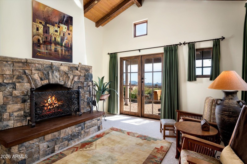 Primary suite sitting area