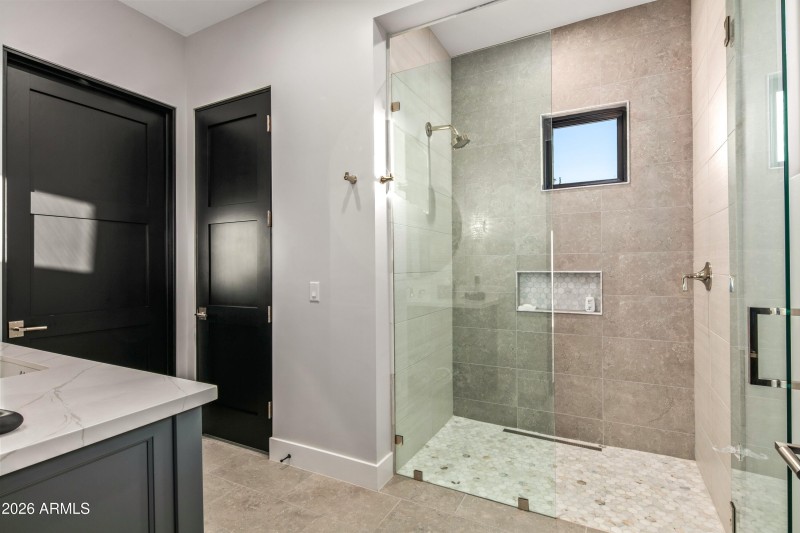 038_3rd Ensuite Floor Level Shower