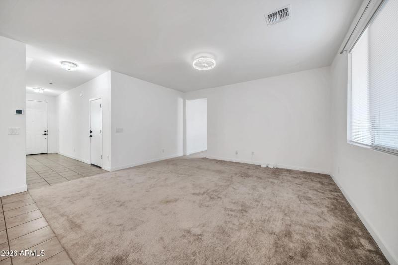 mls_17432 W Lupine-5