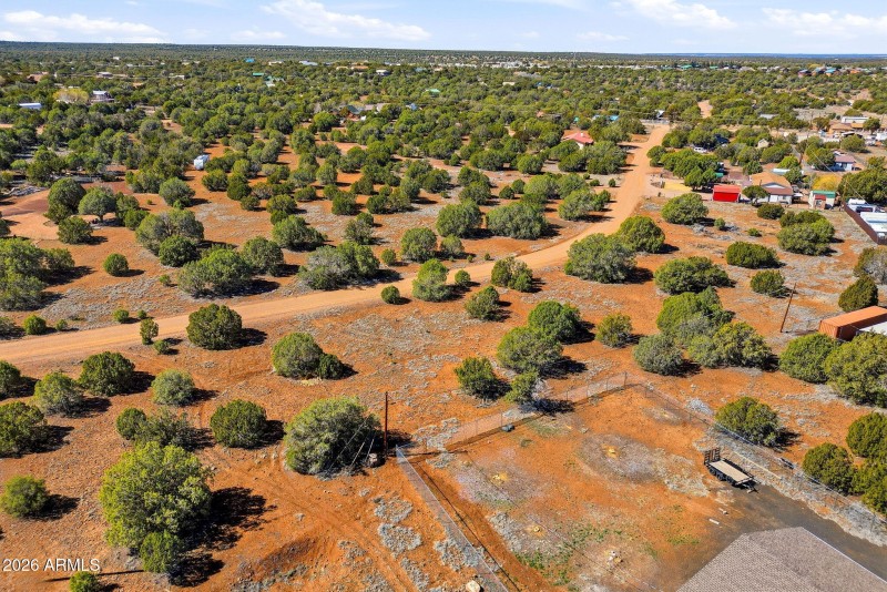 8396BearMeadowDr-ShowLowAZ-8